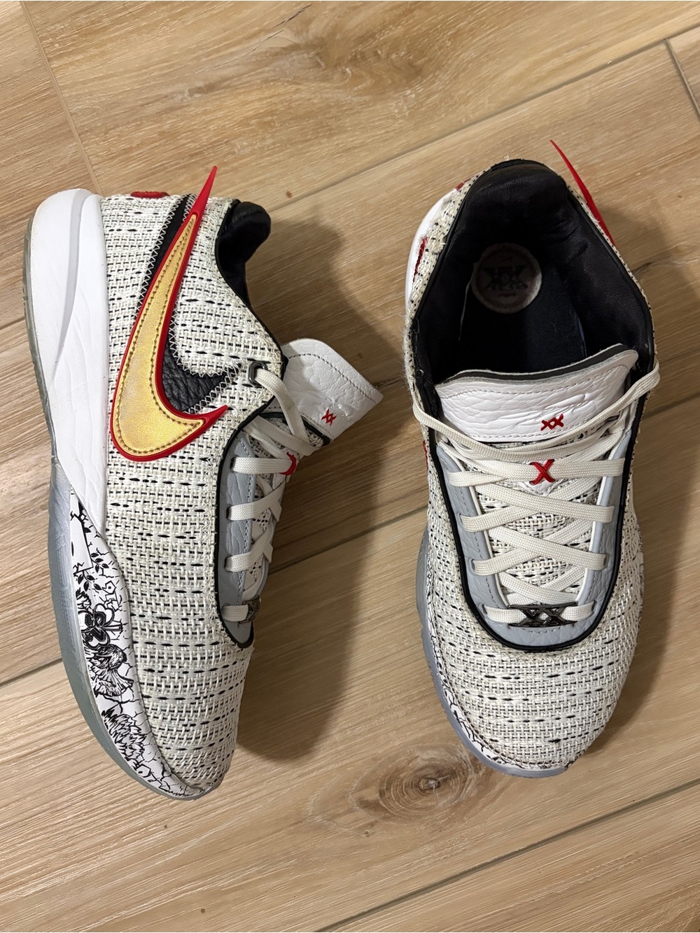 Nike LeBron 20 Basketball Shoes